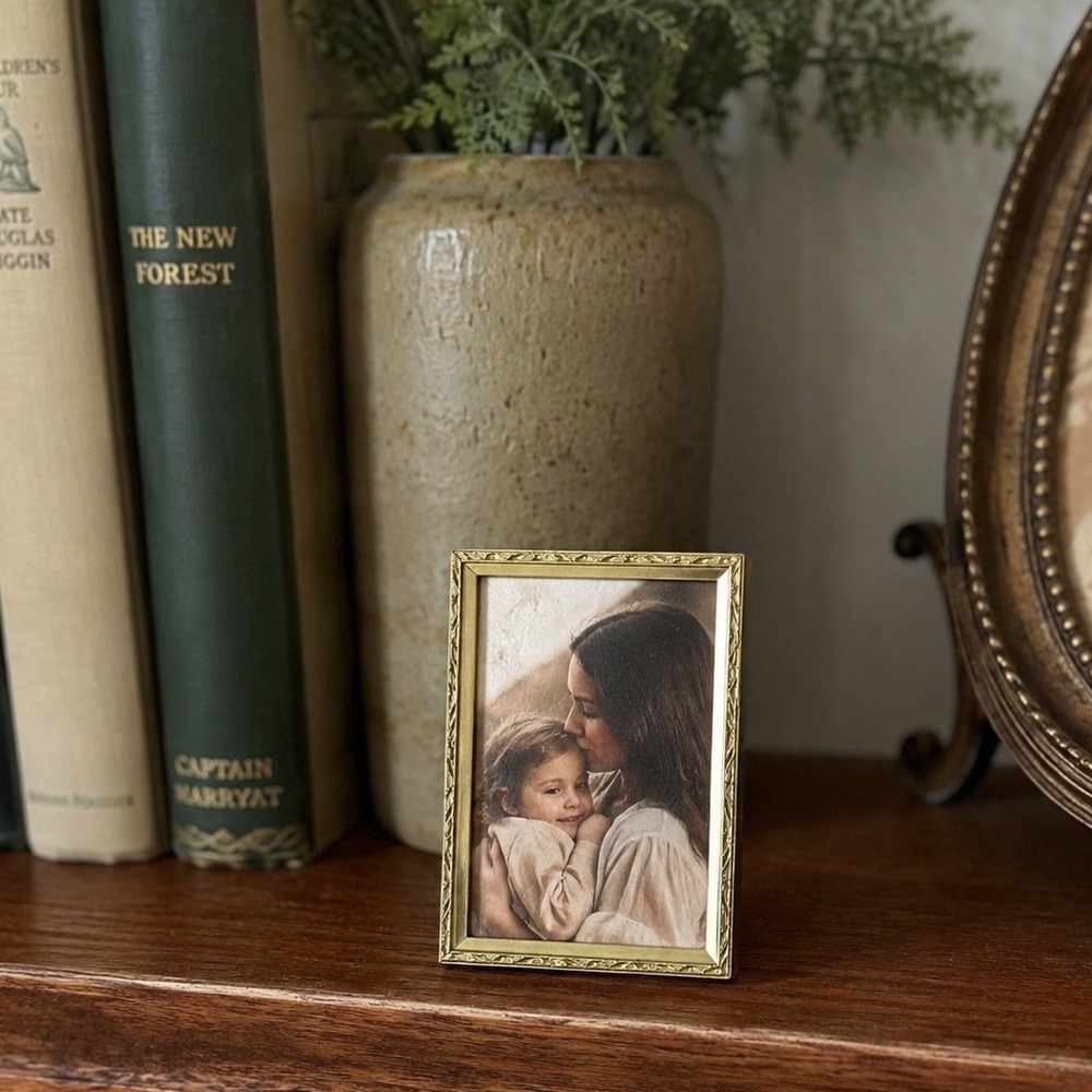 Vintage Mini Gold Tone Metal Picture Frame Etched Border Small Tabletop Photo